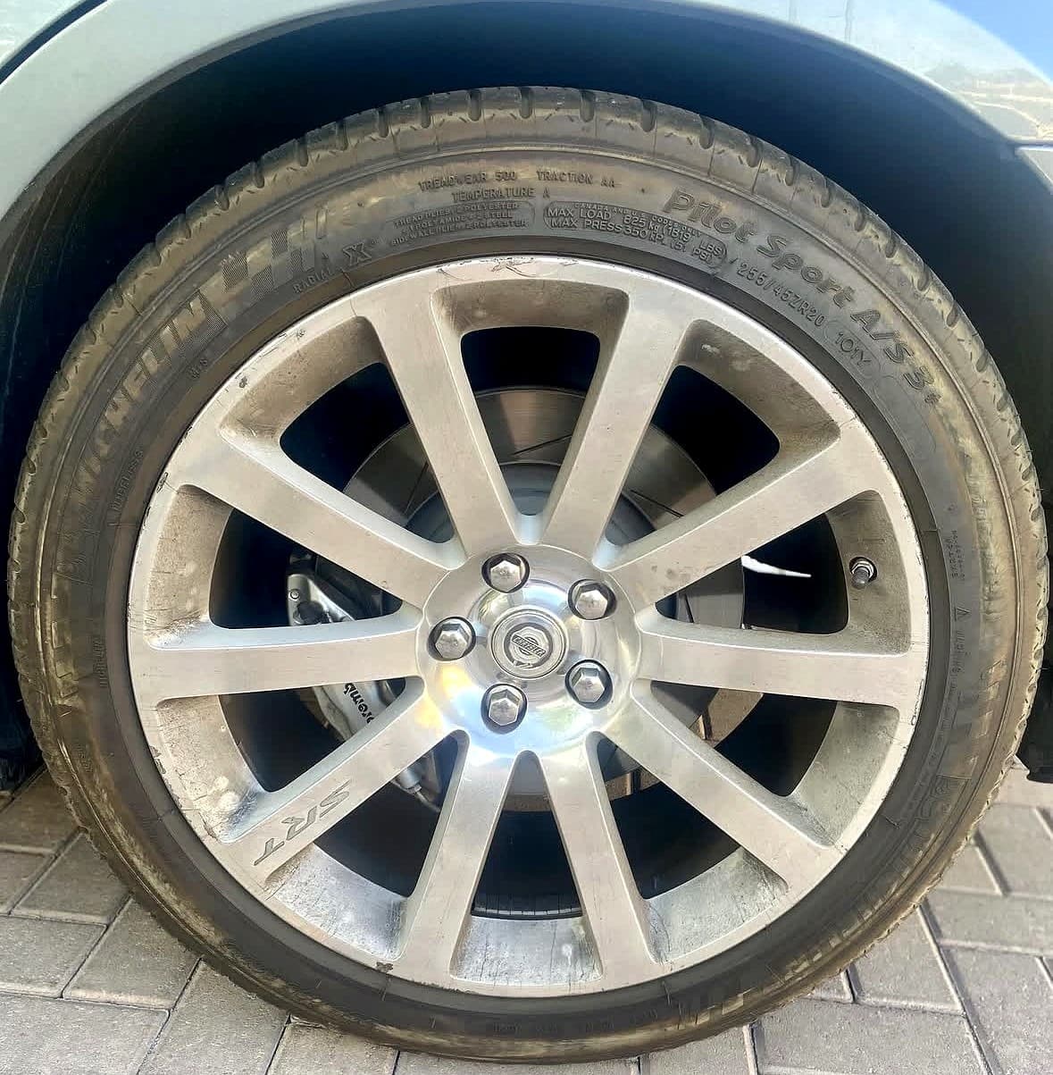 Sedan — Wheels & Tires